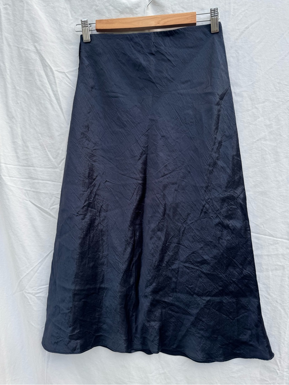 Aritzia Babaton Satin Slip Midi Skirt - Navy Blue - 4 - Picture 2 of 7